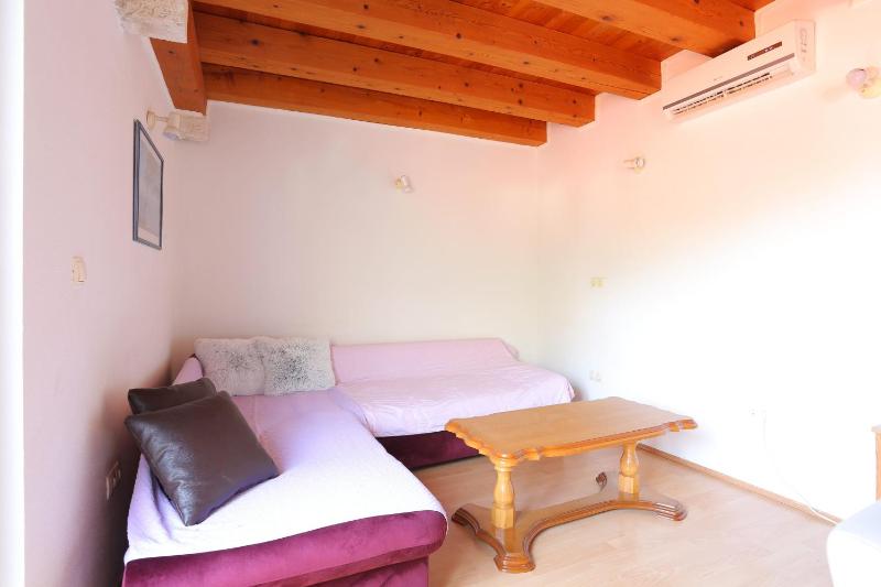 Two-Bedroom Apartment with Terrace and Sea View image 1
