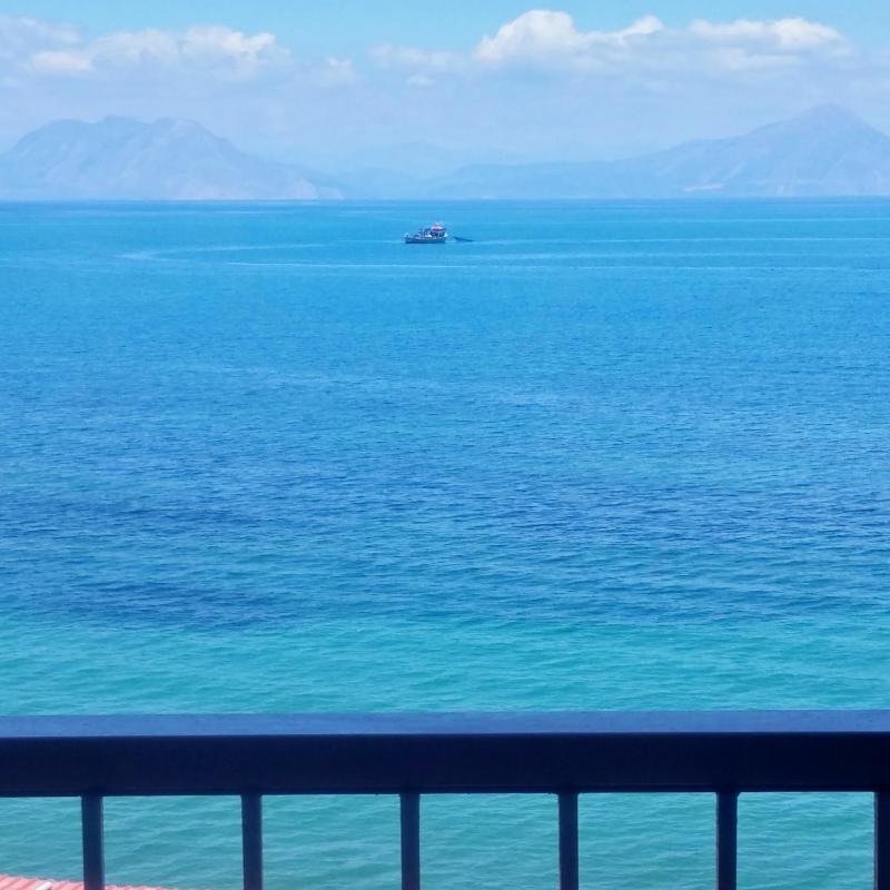 Quadruple Room with Sea View image 2