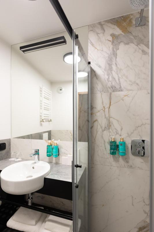 Junior Suite image 4