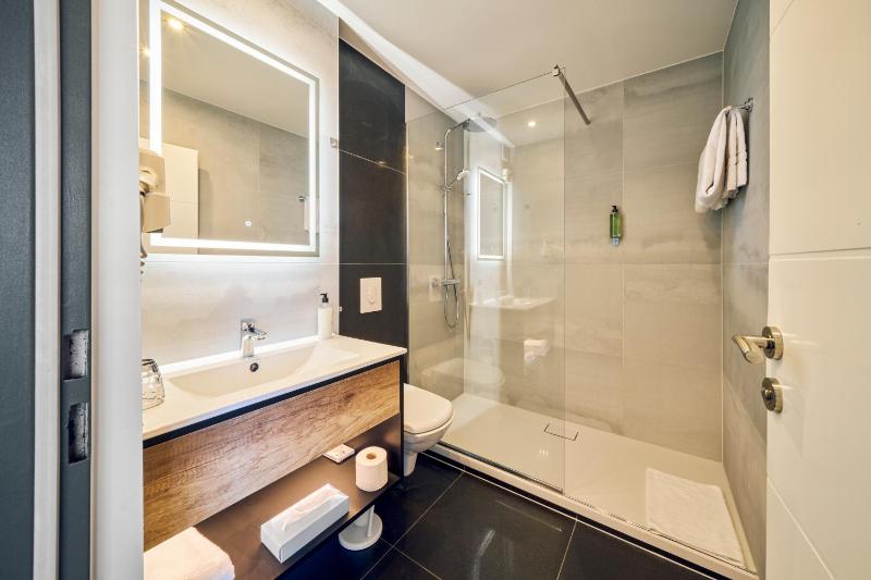 Executive Single Room image 3