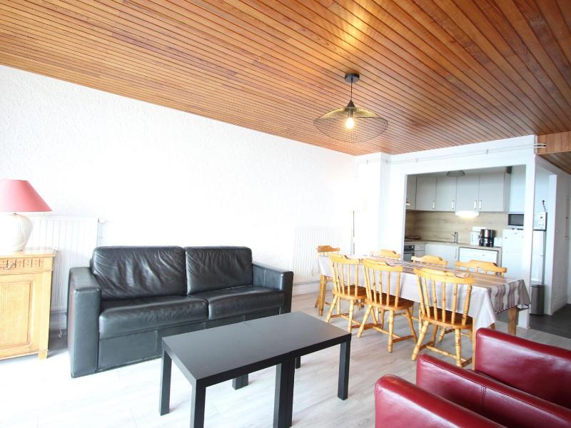 Apartment (8 Adults) image 1