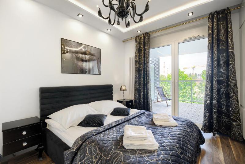 About Art Apartments - Sikorskiego - image 15