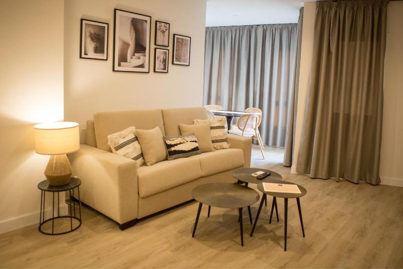 Apartamentos Málaga Premium - Calle San Telmo - image 29