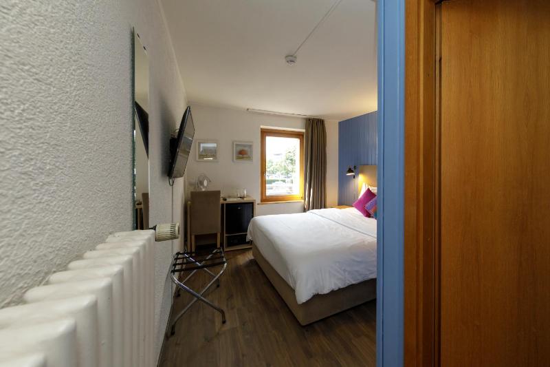 Double Cosy image 4