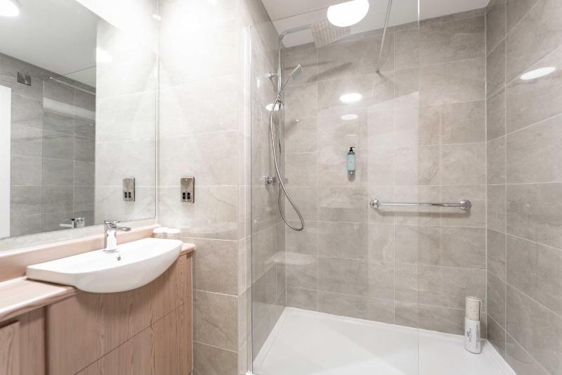 Double or Twin Room image 1