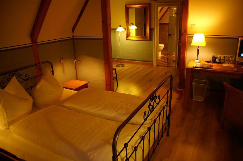 Standard Double Room image 1