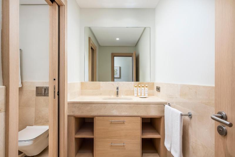 Three-Bedroom Suite with Sea View image 3