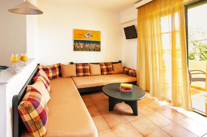 Hotel Dafni - image 12