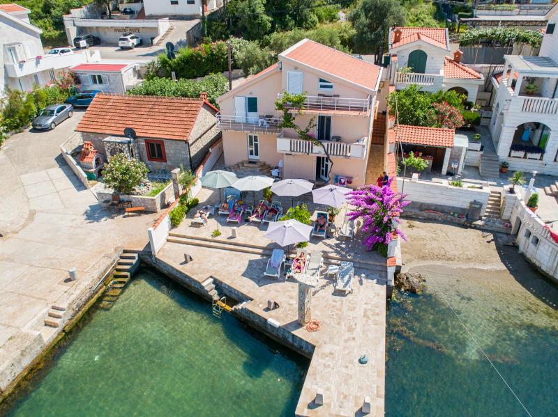 Apartment with Sea View image 4