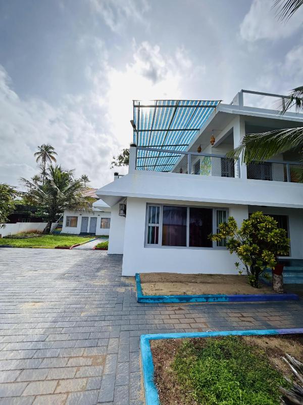 Chameleon Beach Resort Cherai - image 17