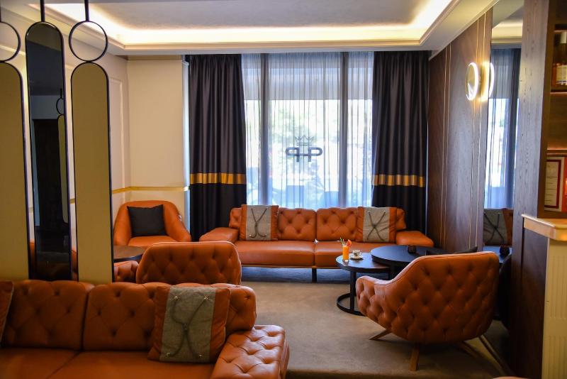 Park Hotel Plovdiv - image 17