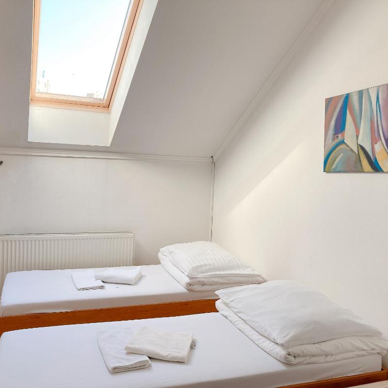 Economy Double or Twin Room image 2
