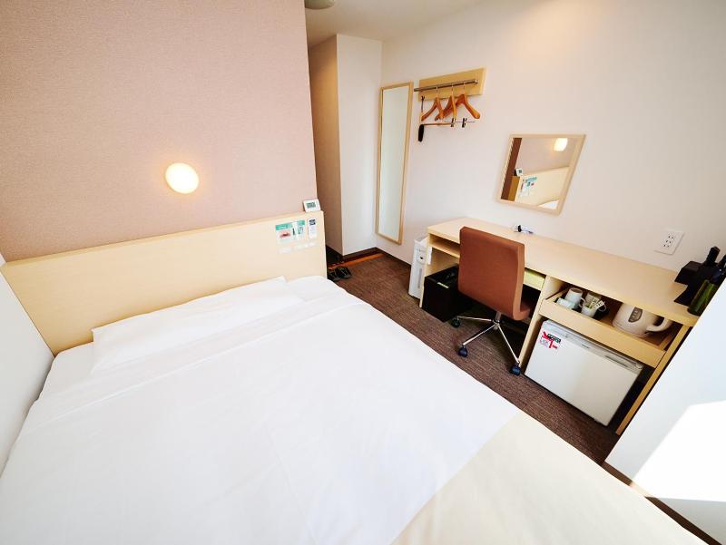 Super Hotel Akihabara Suehirocho - image 2