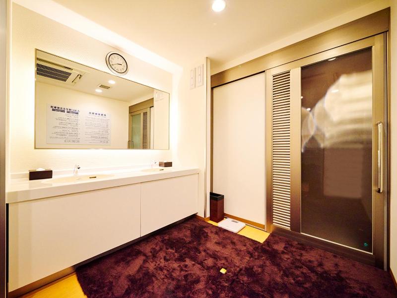 Super Hotel Akihabara Suehirocho - image 6