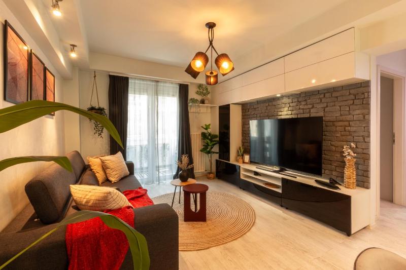 Modern 1BR Apt in the Old Town: The Perfect Choice - image 8