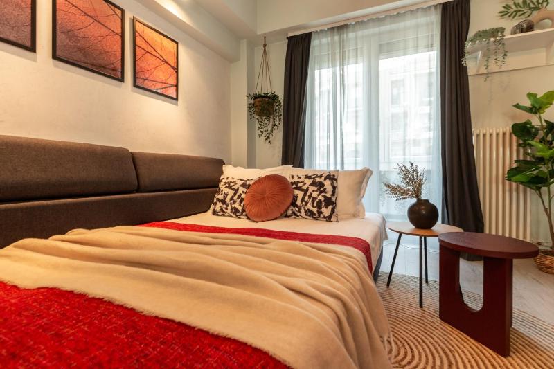 Modern 1BR Apt in the Old Town: The Perfect Choice - image 9