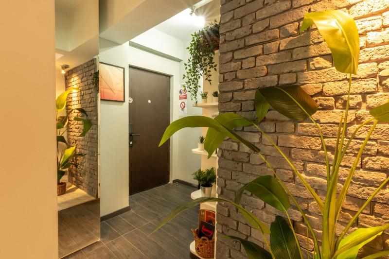 Modern 1BR Apt in the Old Town: The Perfect Choice - image 7