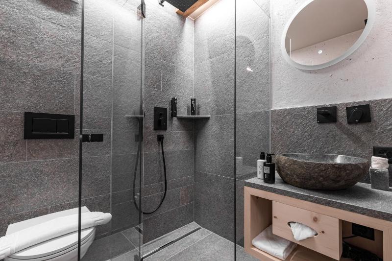 Standard Single Room image 4