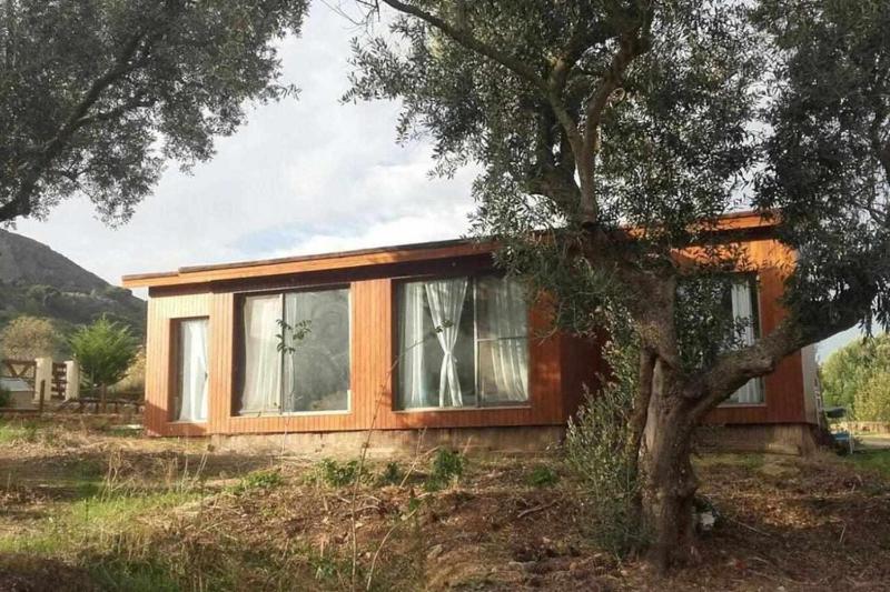 Double or Twin Room with Shared Bathroom image 4