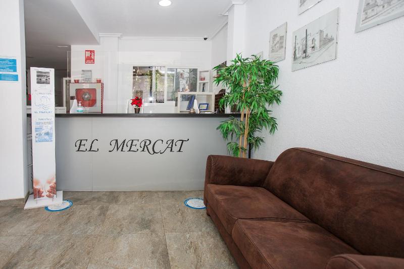 Hostal El Mercat - image 7