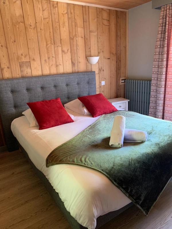 Classic Double or Twin Room image 1