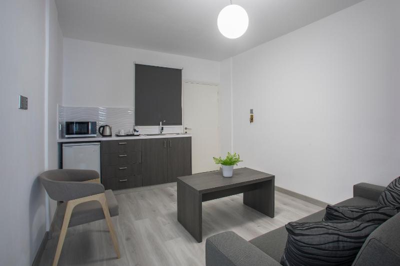 Blazer Residence - image 5