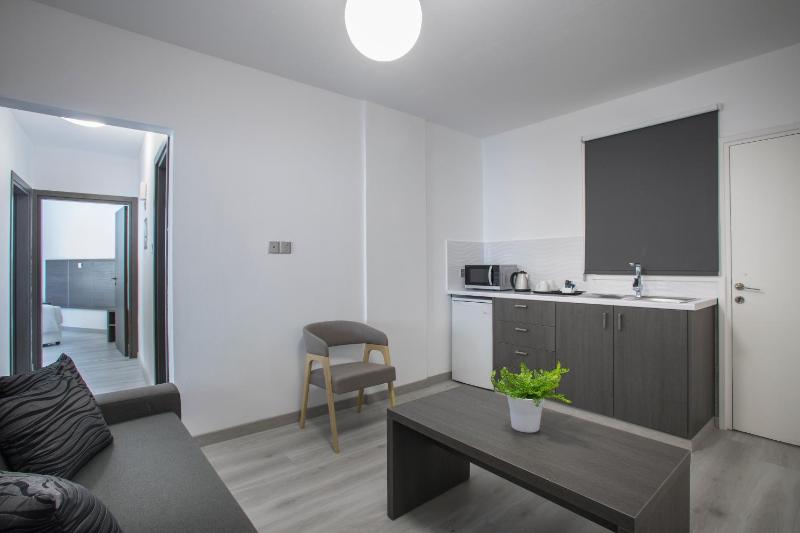Blazer Residence - image 4