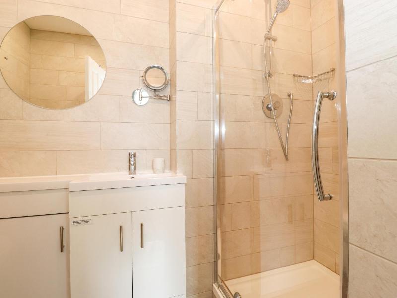 Wansfell Loft - image 38