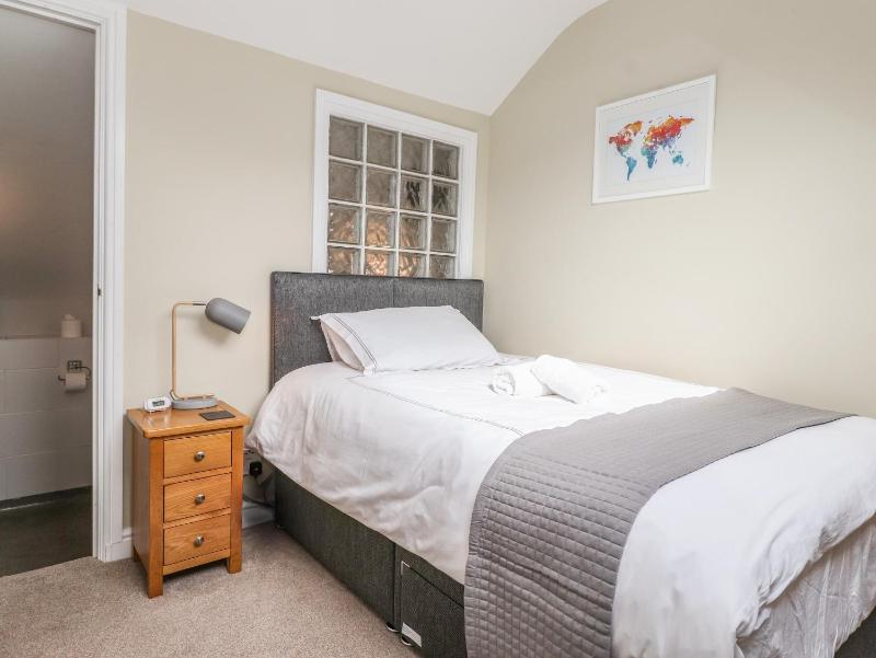 Wansfell Loft - image 27