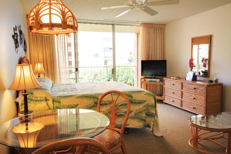 Royal Kahana #319 - image 6
