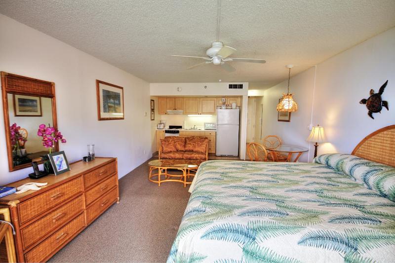 Royal Kahana #319 - image 10