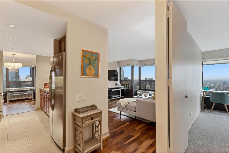 2bd River North Condo with Million Dollar Views! condo - image 11