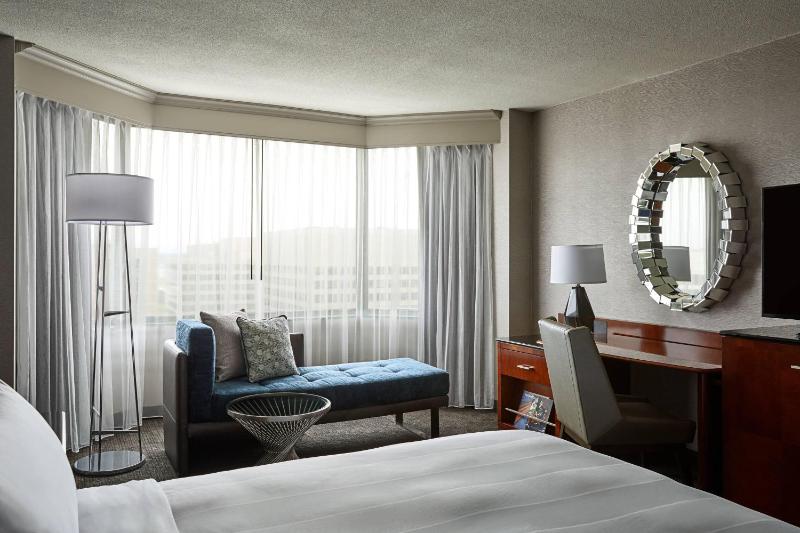 King or Double Room image 4