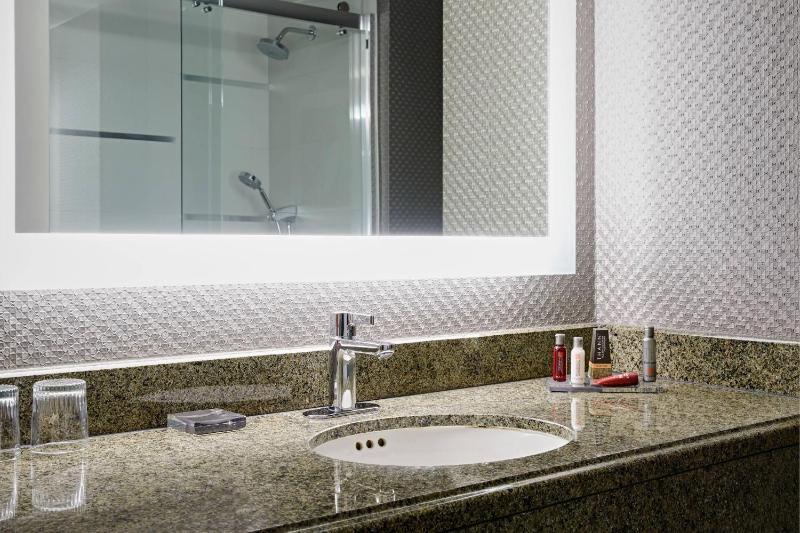 Junior Suite image 3