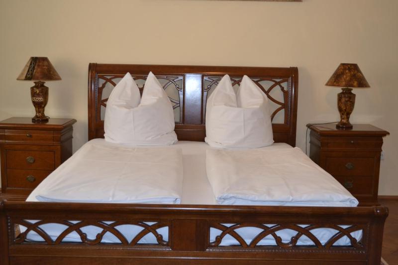 Superior Double Room image 3
