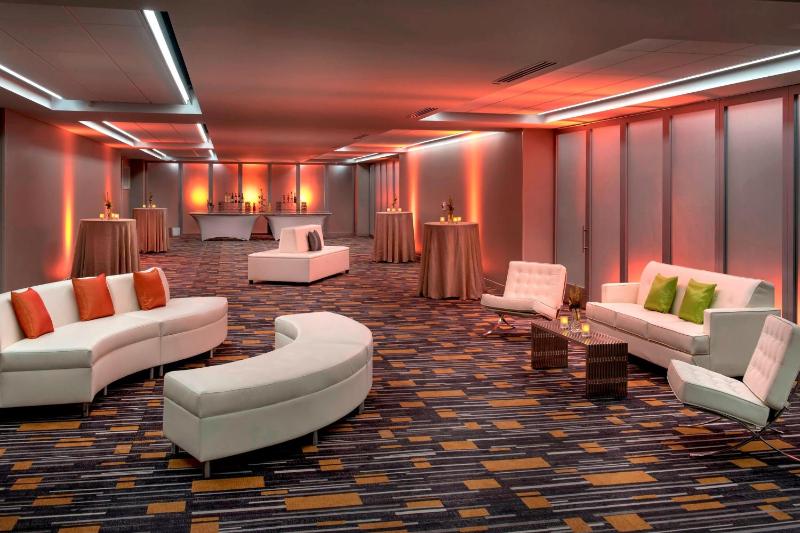Boston Marriott Copley Place - image 7