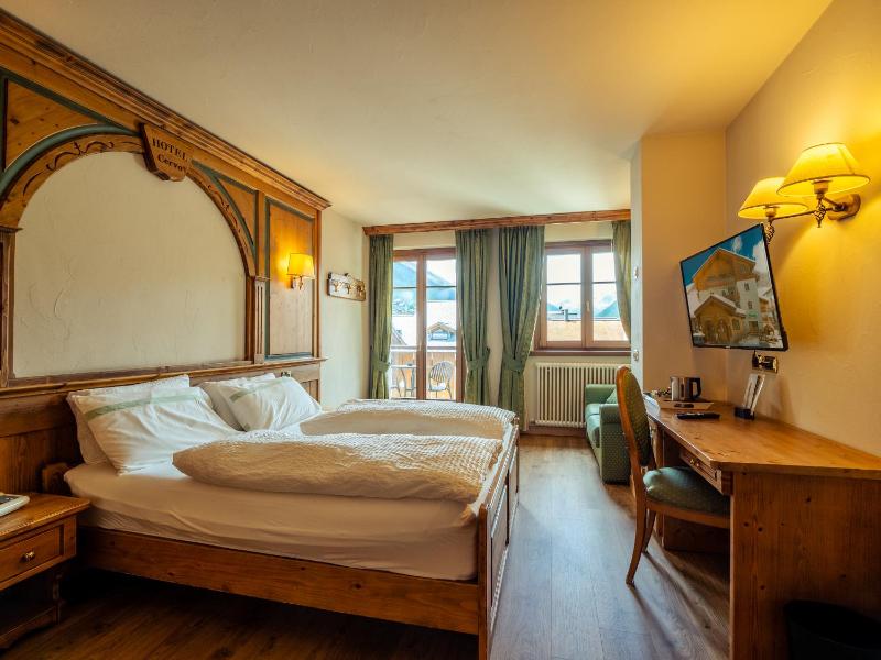 Superior Double or Twin Room image 2