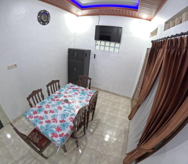 Griyo Mondoliko Homestay Jogja - image 3