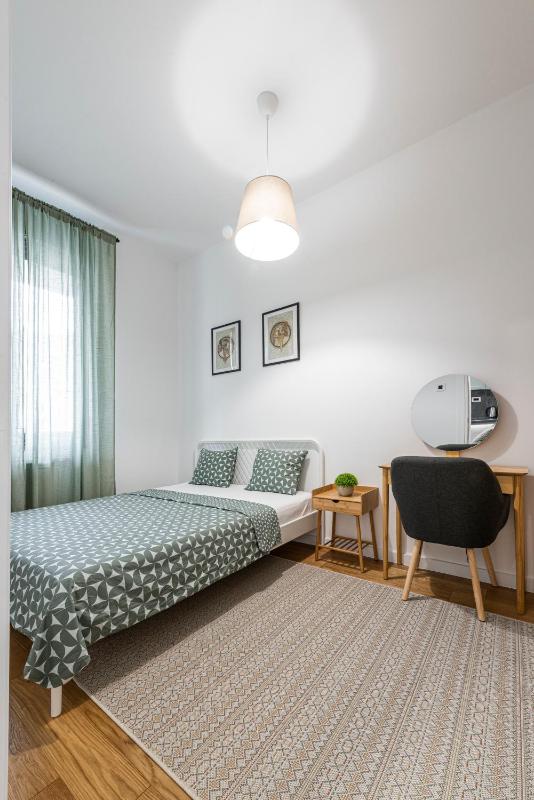 VERTIGO One Bedroom apartment - Free private parking-Fast Wi-Fi - image 11