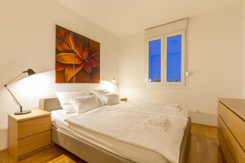 Apartment with Sea View image 2