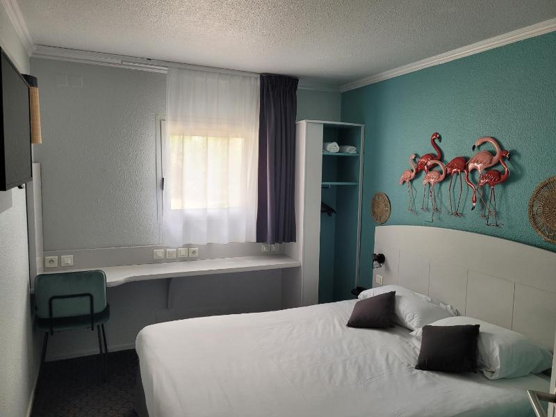 Double Room image 1