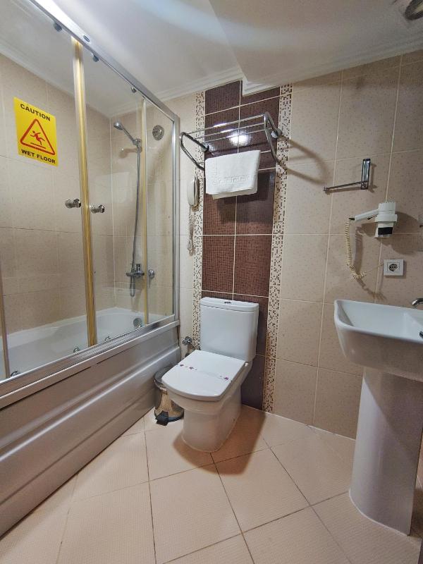 Single Room image 1