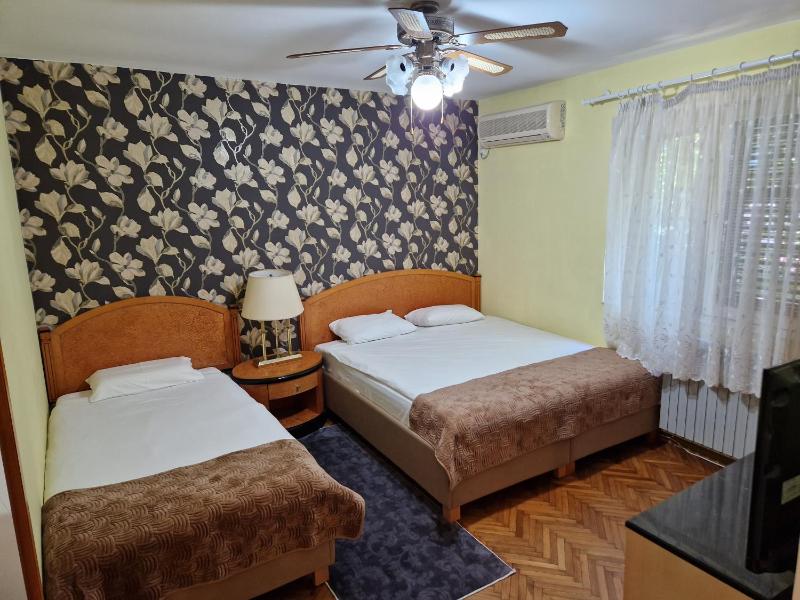 Avalon Apartments - image 7