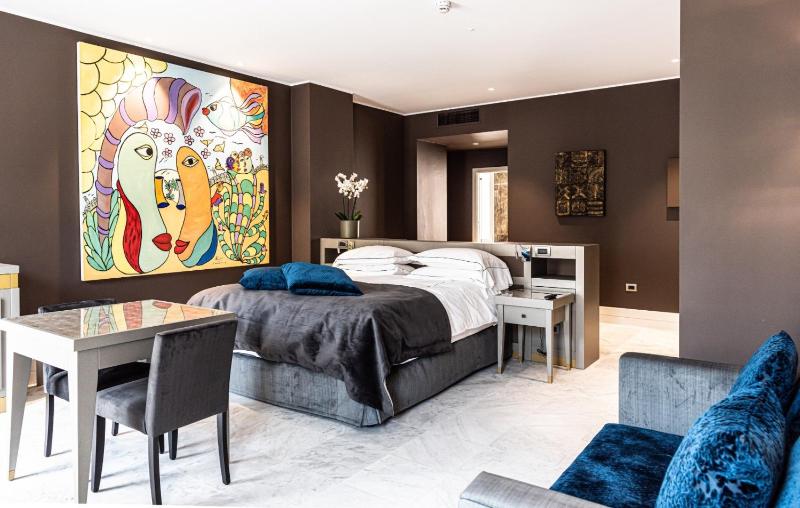 Executive Suite image 1