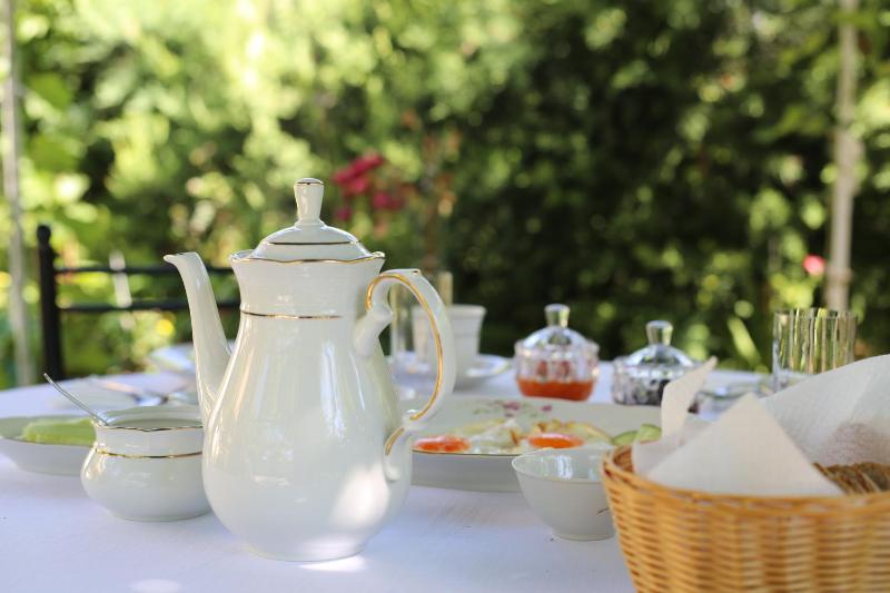 Studio with Garden View image 4