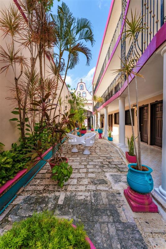 Hotel San Juan - image 8