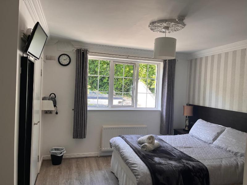 Double Room with Garden View image 1