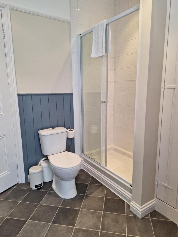 Dorchester House - image 40