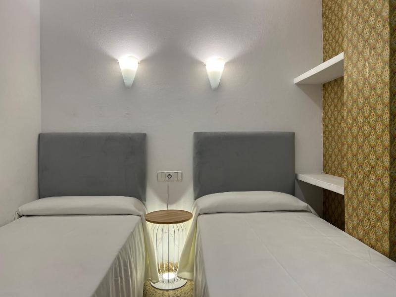 Two-Bedroom Apartment with Balcony image 3