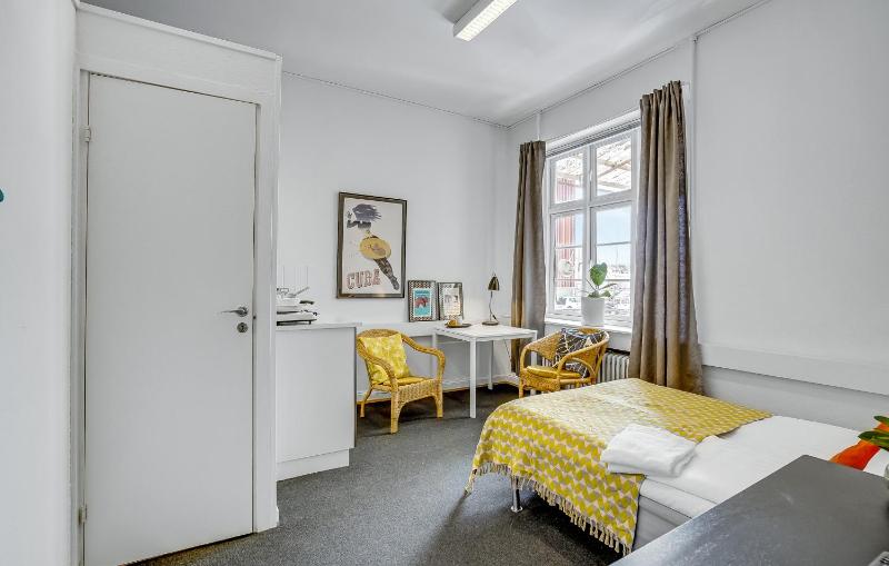 Double Room with Private Bathroom image 3